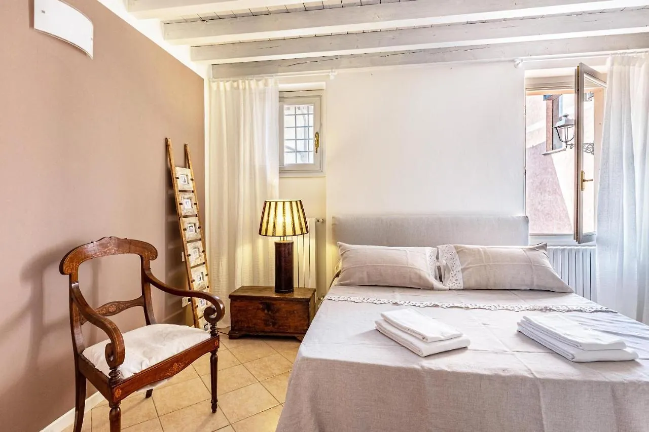 Apartmán Nido Di Cisano San Felice del Benaco 0*,  Itálie